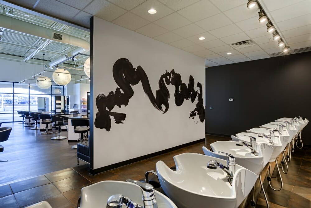 Trios Salon Shampoo Lounge